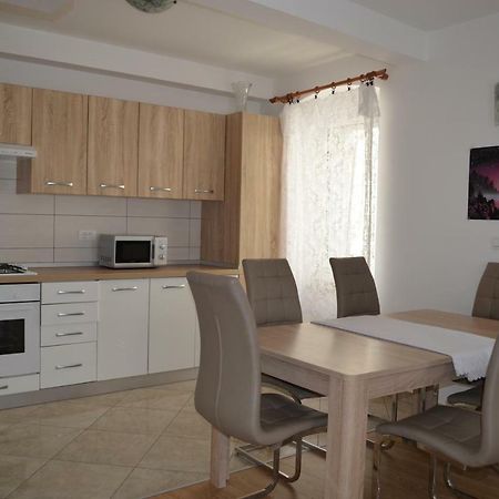 Apartment Michael Krk Town Dış mekan fotoğraf