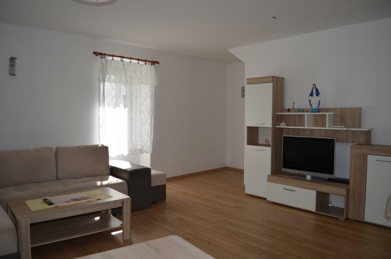 Apartment Michael Krk Town Dış mekan fotoğraf
