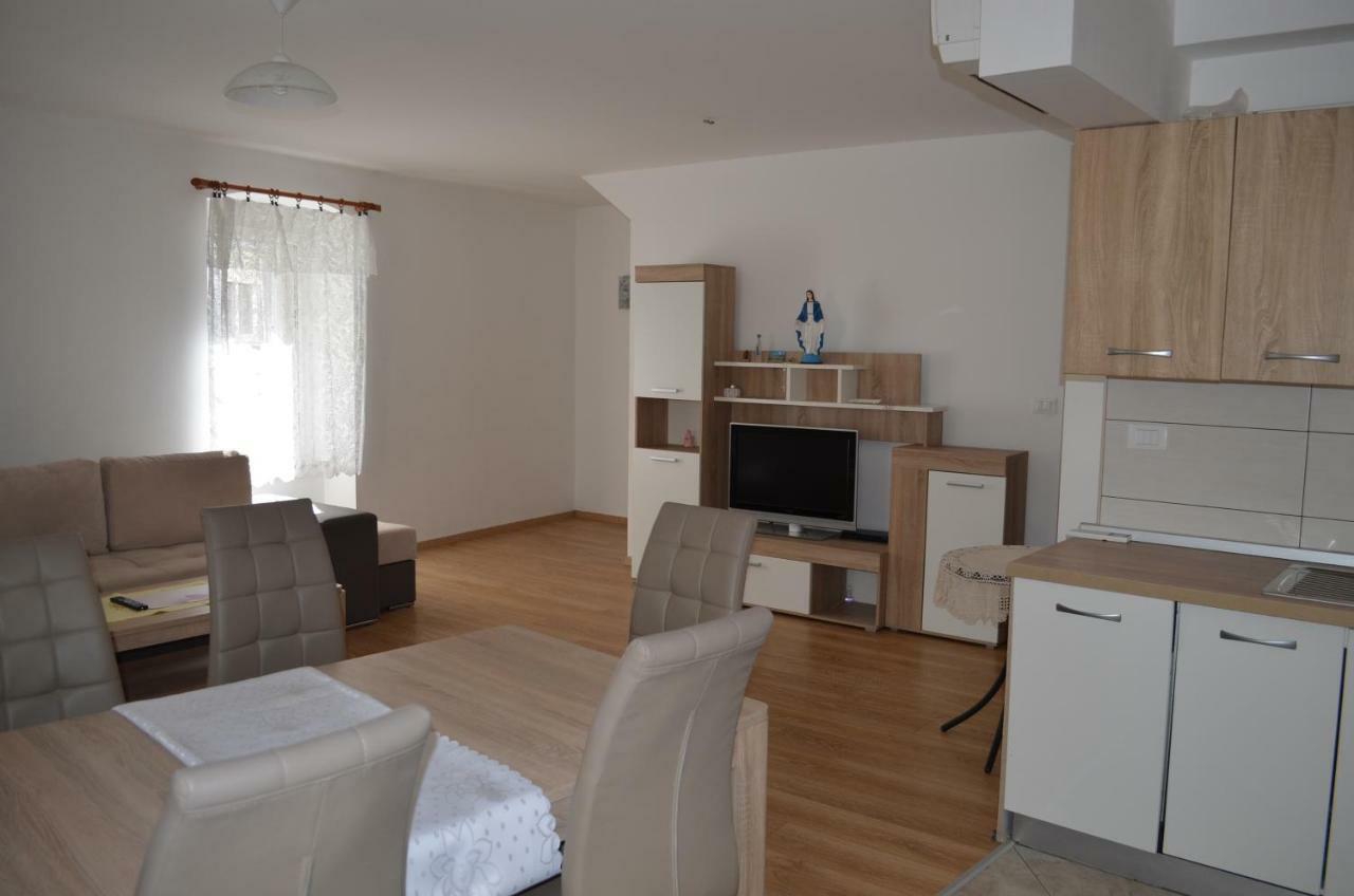 Apartment Michael Krk Town Dış mekan fotoğraf
